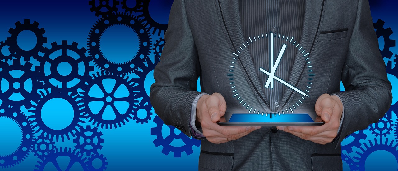 国内微信号：传统邮件 vs 短信邮件